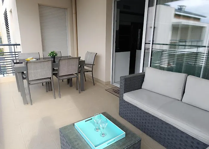 Le 4 Mats-2 By Interhome Fréjus